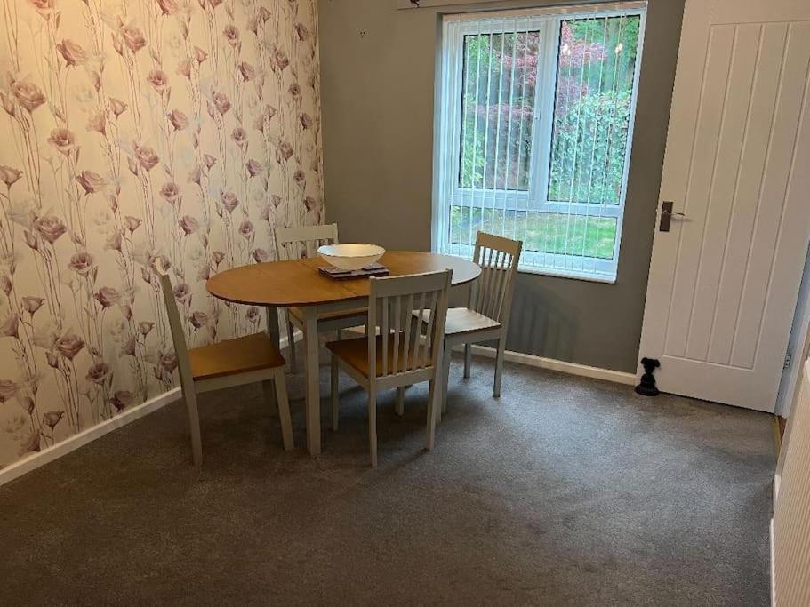 Well Presented 2 Bedroom House Village Holiday Let Strensall Dış mekan fotoğraf