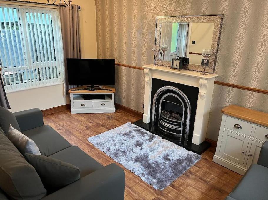 Well Presented 2 Bedroom House Village Holiday Let Strensall Dış mekan fotoğraf